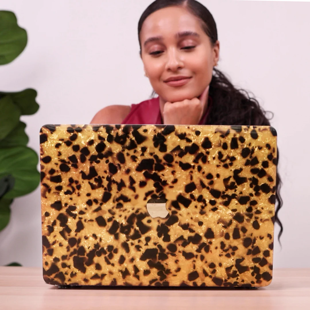 Blonde Tort MacBook Case - Image 2