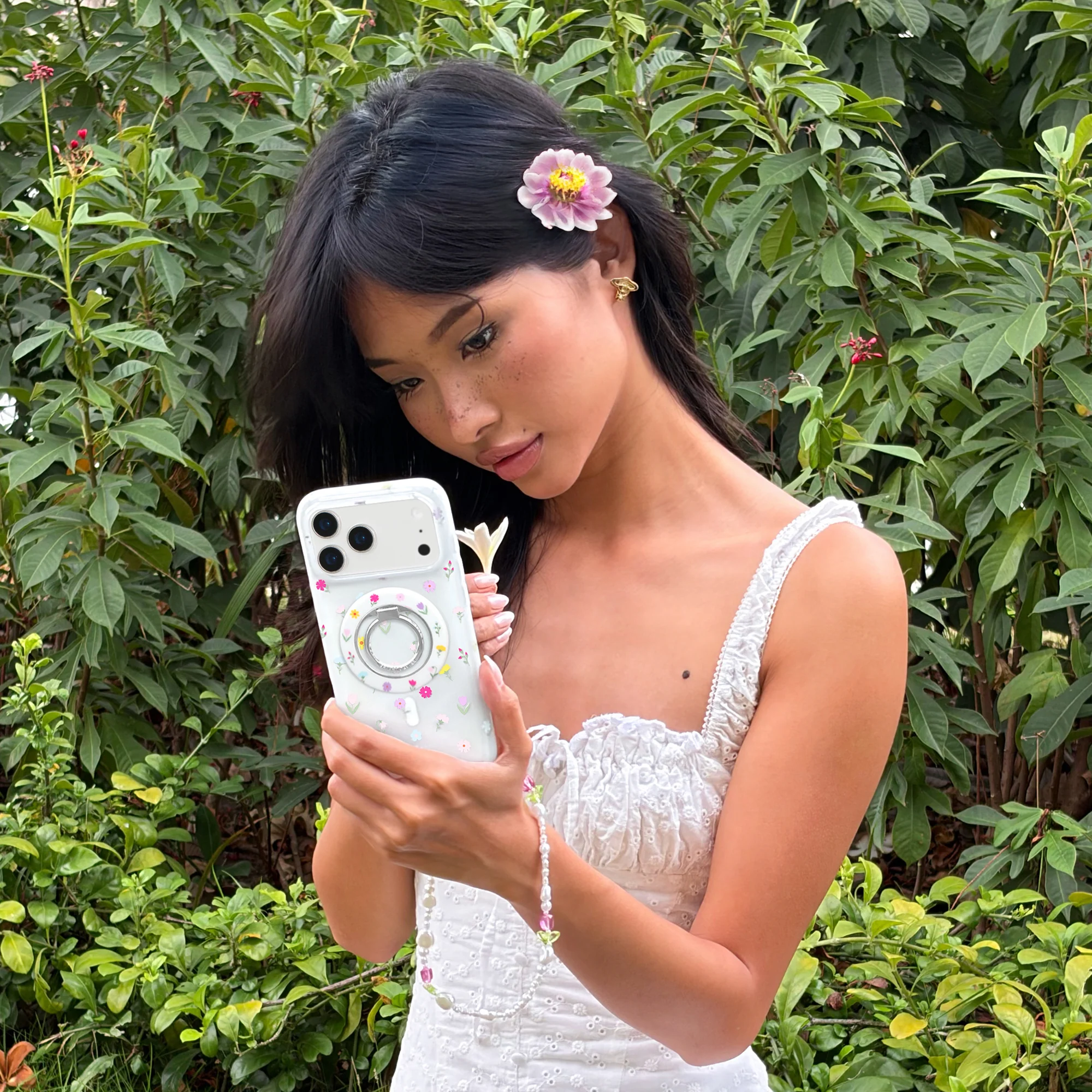 Dreamy Meadow Floral MagSafe Grip Ring - Image 2