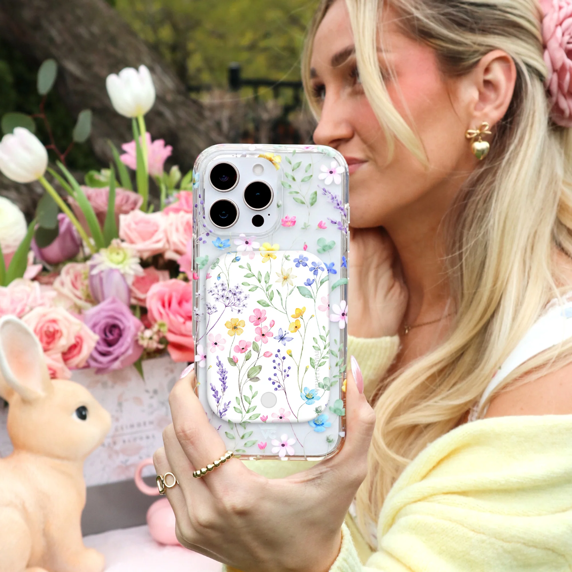 Enchanted Floral MagSafe Battery Power Pack - Image 2