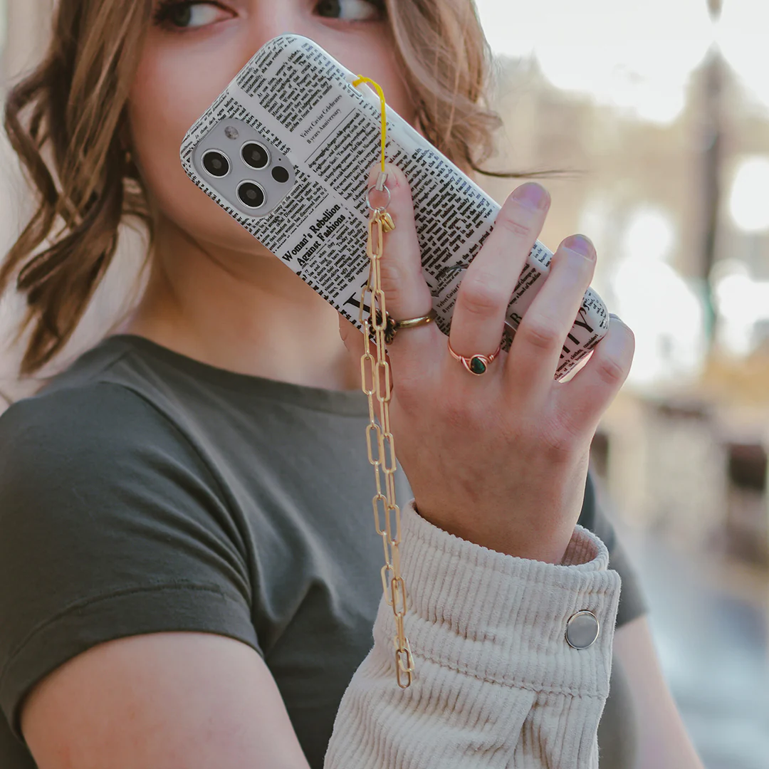 Gold Chain Phone Charm - Image 2