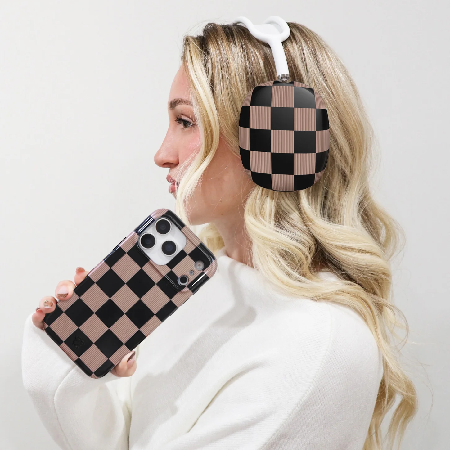 Mocha Vibe Checkered AirPod Max Case - Image 2