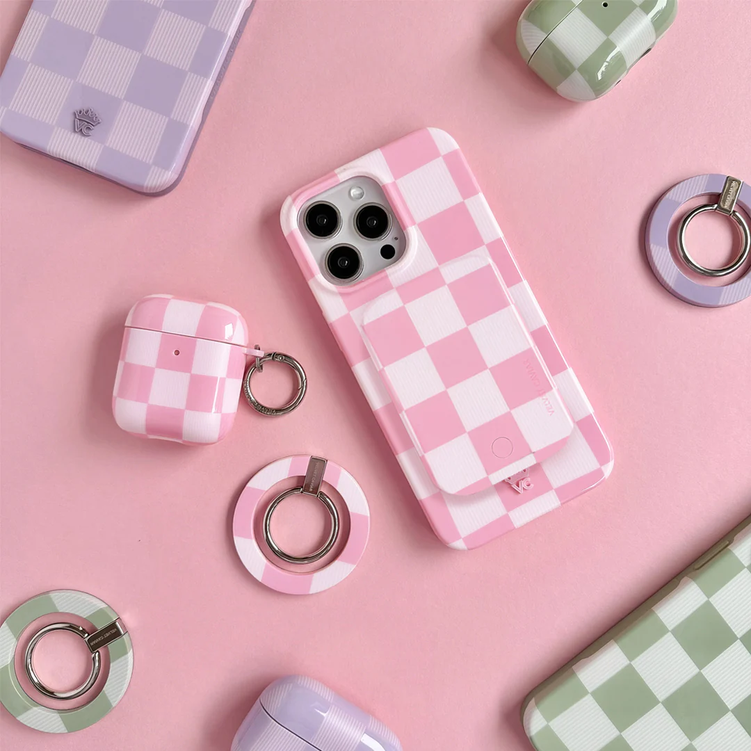 Pink Vibe Checkered MagSafe Battery Power Pack - Image 2