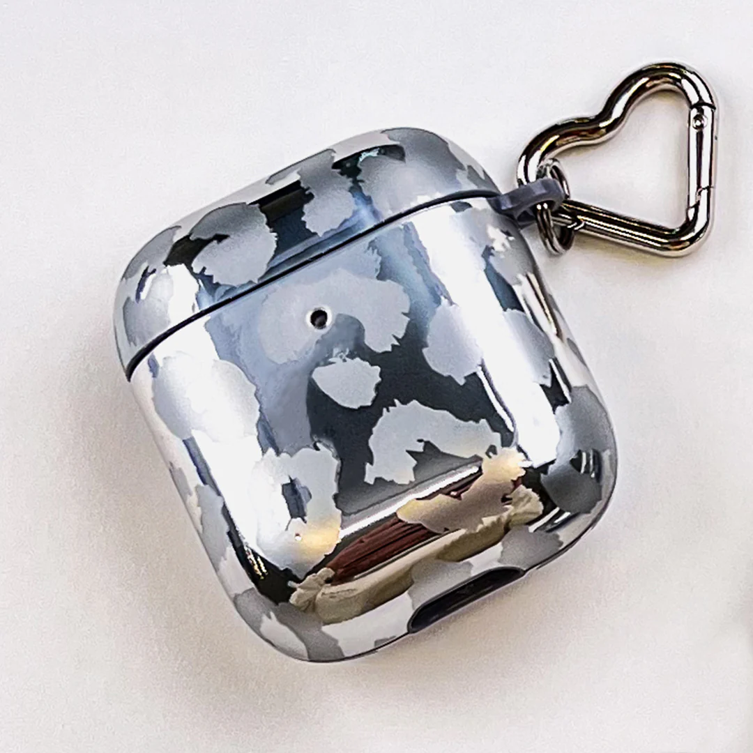 Chrome Leopard AirPod Case - Image 6