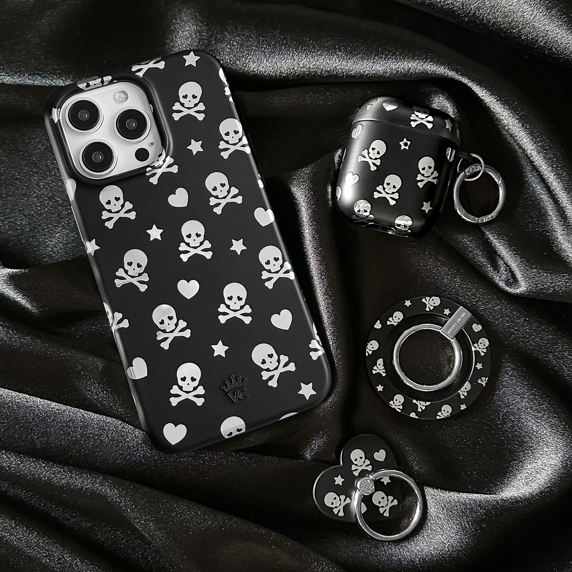 Chrome Skulls AirPod Case - Image 20