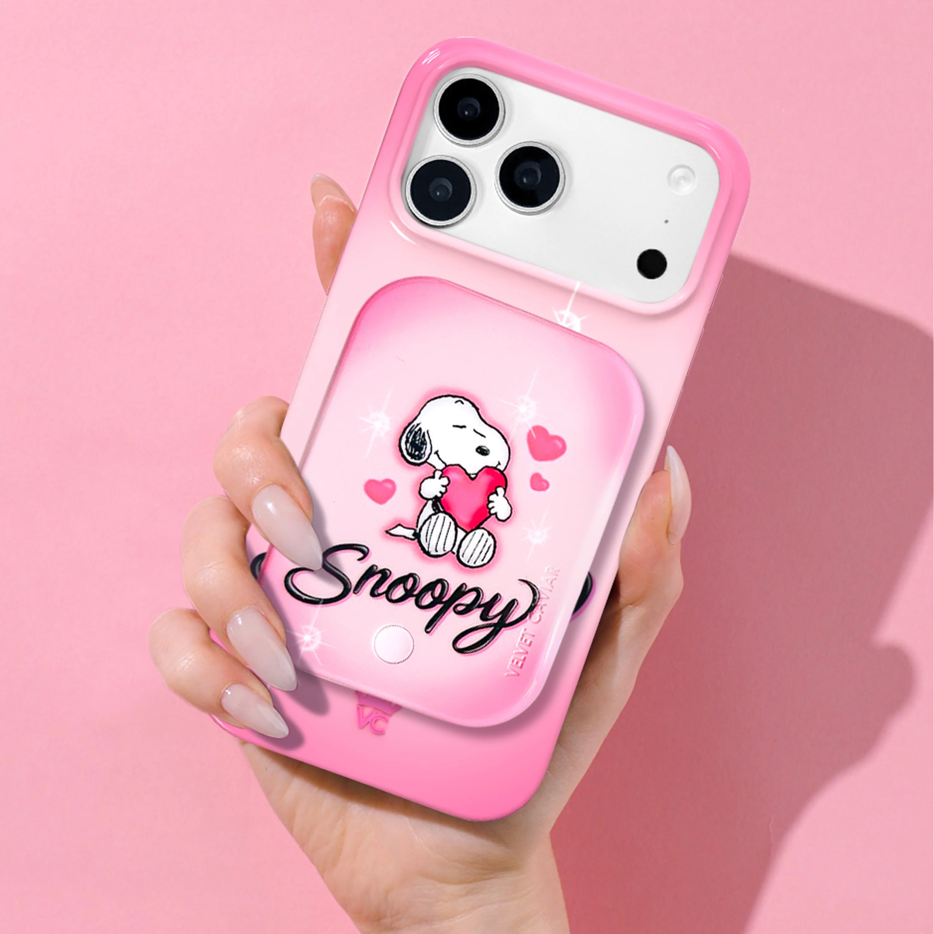 Snoopy Be Mine MagSafe Battery Power Pack - Image 2