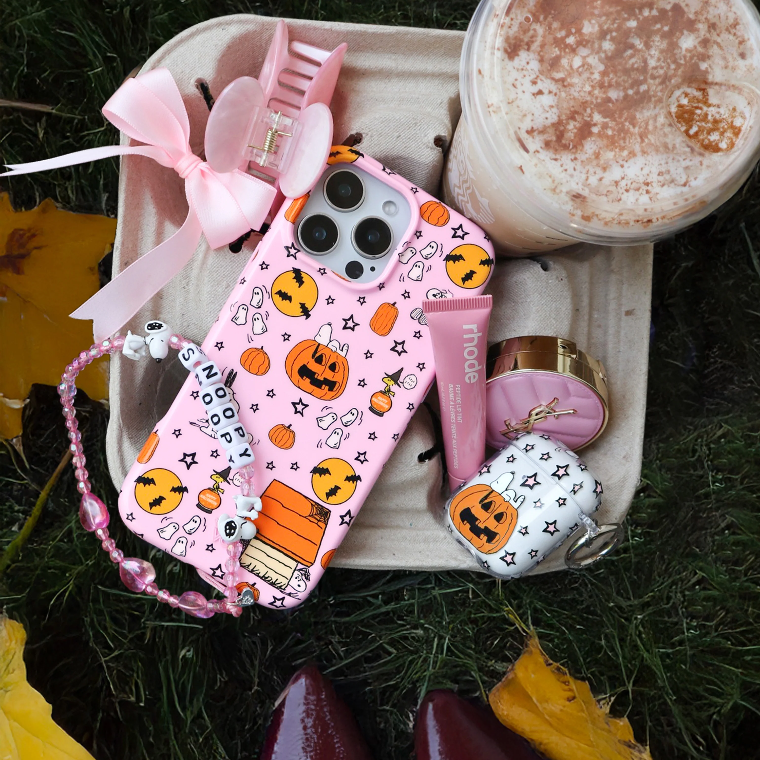Snoopy Pumpkin AirPod Case - Image 17
