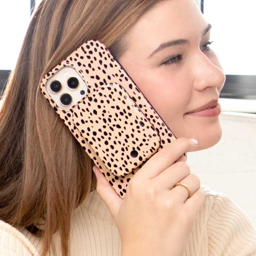 Spotted Cheetah MagSafe Battery Power Pack - Image 2
