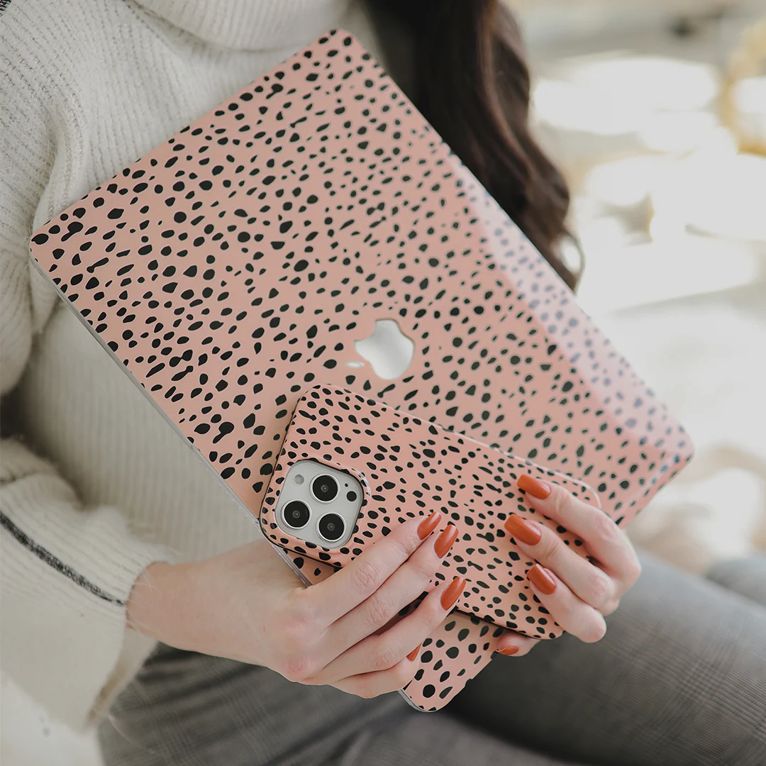 Spotted Nude Cheetah MacBook Case - Image 2