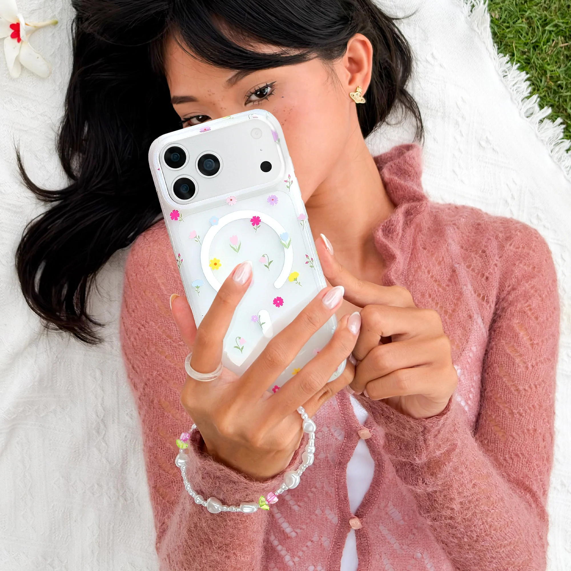 Tulip Pearl Chain Phone Charm - Image 2