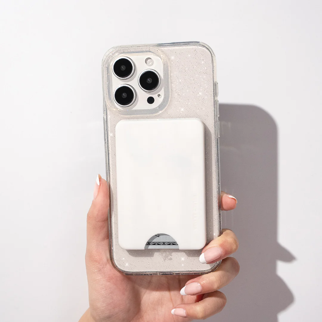 White MagSafe Wallet - Image 2